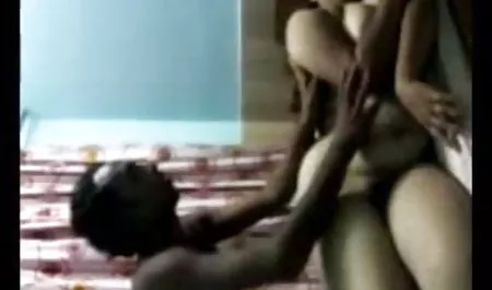 मैं उन्हें हिंदी सेक्सी फिल्म पिक्चर प्यार करता हूँ.