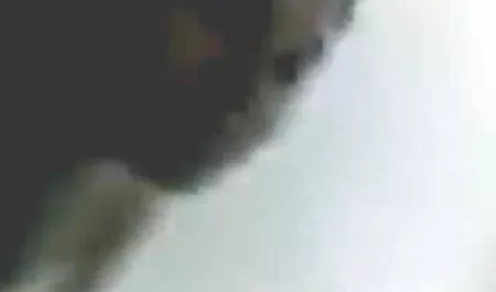 परिपक्व खाती है और सह के लिए पूछता हिंदी में सेक्सी मूवी वीडियो में है