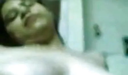 ऐलिस फॉक्स नए यौन बॉलीवुड सेक्सी हिंदी मूवी अनुभवों के लिए खुला है
