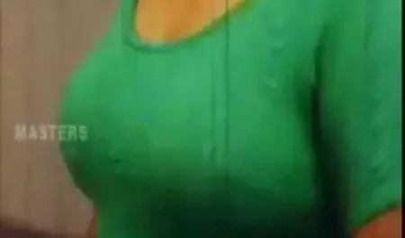 वह एक अश्लील फोटोग्राफी कैफे में मिले सेक्सी हिन्दी फिल्म थे