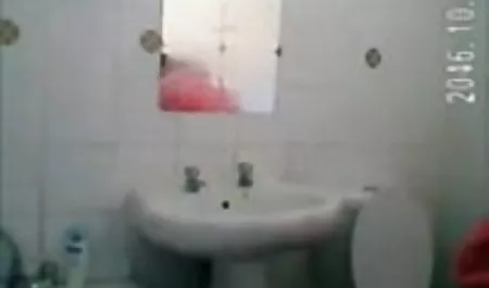 योनि मुट्ठी, हिंदी फिल्म सेक्सी फिल्म वेध