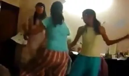 मोज़ा में लड़की एक वेब कैमरा से गुदा में गड़बड़ हो जाता है सेक्सी सेक्सी फिल्म हिंदी