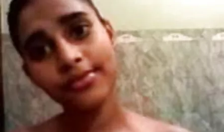 मुस्कान, छिपे हुए कैमरे आप के लिए सेक्सी पिक्चर ब्लू वीडियो में छिपा हुआ!