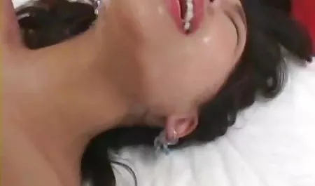 Swingers fucked मूवी सेक्सी फिल्म वीडियो में बिस्तर में