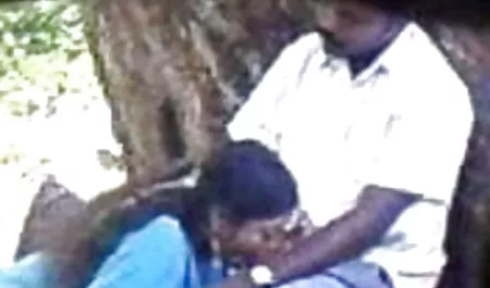 सुरक्षा अधिकारियों को एक न्यायाधीश के साथ यौन संबंध हिंदी वाली सेक्सी मूवी है और इस प्रक्रिया में एक वकील