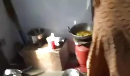 क्लब के प्रबंधक नई कुतिया की सेक्सी हिंदी फिल्म सेक्सी हिंदी फिल्म वीडियो सजा का आदेश दिया
