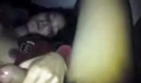 एक पेड़ के लिए सेक्स हिन्दी पिक्चर एक गुलाम बंधे और सताया