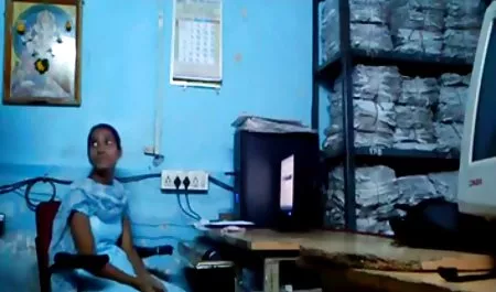 डॉक्टर एक सेक्सी फिल्म के वीडियो दिखाएं अधूरा लड़की परख होती है