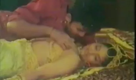 दो छेद में अनुभवी पुरुषों एक कुतिया शाप सेक्स ब्लू फिल्म दिखाएं दिया