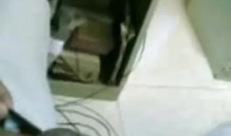 पति मोज़ा और अधीर सेक्सी फिल्म हिंदी दिखाइए बंद फाड़े