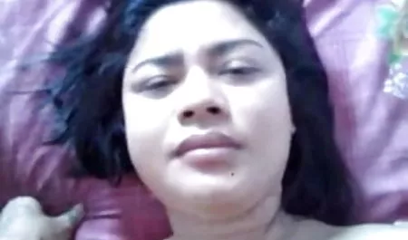 मेरे पिता रसोई घर में सीधे उसकी बेटी के साथ छेड़खानी करने के लिए सेक्सी वीडियो पिक्चर दिखाइए प्यार करता था