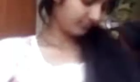 कैमकॉर्डर पर हिंदी वीडियो सेक्सी मूवी युगल खेला पोर्न
