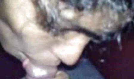 सुनहरे बालों वाली राजस्थानी सेक्सी फिल्में शॉवर में सेक्स आनंद मिलता है, और यह सब पर camcorder