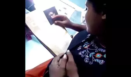 बुत उसके सेक्सी वीडियो मद्रासी फिल्म प्रेमी द्वारा लात मारी