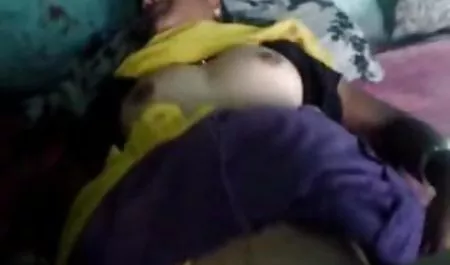 सुबह नाश्ता खर्च करने के बाद यौन संबंध हिंदी मै फुल सेक्सी रखने वाले