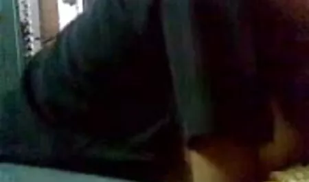 आराम करने के लिए एक रास्ते के रूप में यौन मालिश हिंदी सेक्सी फिल्म का वीडियो