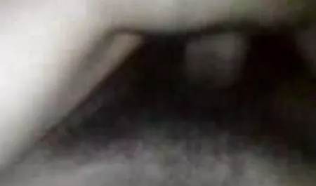 एक लाल उंगली के साथ एक छेद मोज़ा सेक्सी फिल्म पूरी प्रयोग किया जाता है
