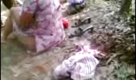 लॉकर रूम में छिपे हुए कैमरे गोरा ब्लू पिक्चर सेक्सी फिल्म दिखाइए गोली मार दी