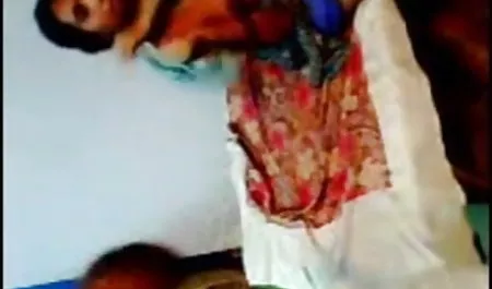 उसके मुंह में चश्मा वीडियो फिल्म सेक्स वाली और सह के साथ स्पॉट महिला कमबख्त