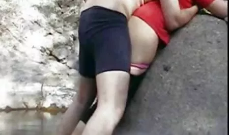 वह अपने प्रेमी सेक्सी ब्लू हिंदी मारा.