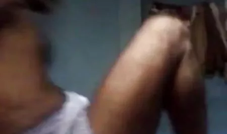 मैं रसोई बफ सेक्सी फिल्म हिंदी मै घर में एक बाल्टी में अपने आप को गले लगाने का फैसला किया