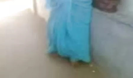 इस आदमी को सेक्सी पिक्चर हिंदी फिल्म चुपके से अपने व्यस्त सौतेली माँ के साथ अपने सेक्स उठाया