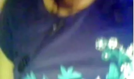 काले त्वचा के साथ एक लड़की पिछवाड़े फिल्म सेक्सी सेक्सी में मुर्गा के बारे में शिकायत