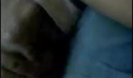 समलैंगिकों के लंबे और सह सेक्सी हिंदी मूवी में खिलाया