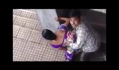 लंबे पैर के हिंदी में सेक्सी वीडियो फुल मूवी साथ सेक्सी गोरा उसे बिल्ली उसे बकवास की सुविधा देता है