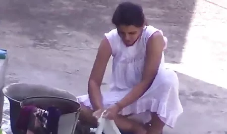 सुनहरे बालों वाली और कड़ी मेहनत बेहोश बना दिया कोई सेक्स फिल्म माँ पतला