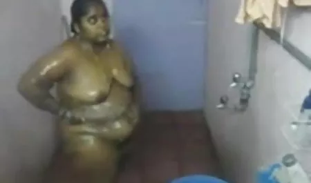 सेक्स हिंदी फिल्म फुल सेक्सी खेल-वयस्क खेल (2009)